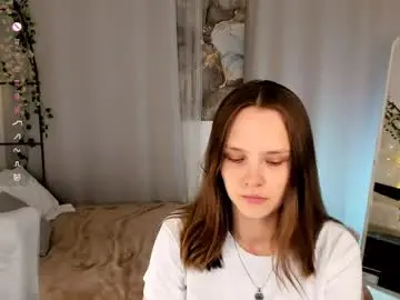 Chaturbate Watch Live Sex Cams of lisaluve