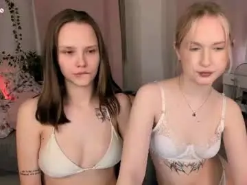 Chaturbate Adult Webcams of lisaluve