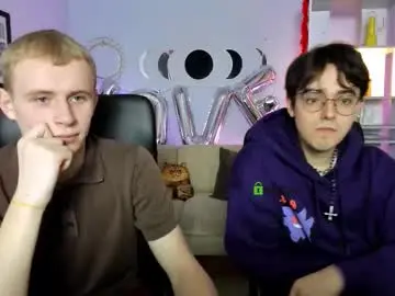 Chaturbate Live Sex Cam of martin_neil