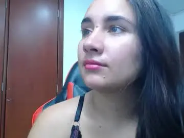 Chaturbate Watch Live Sex Cams of maylin_hornyy19