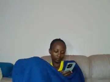 Chaturbate Live Sex Cam of baddie_bunnie