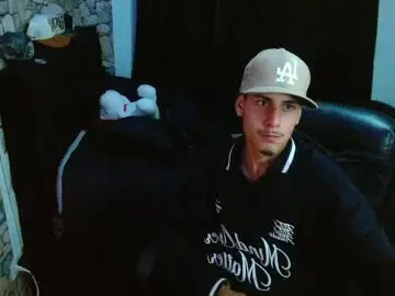 Chaturbate Free Porn Cam of bastiaan_28