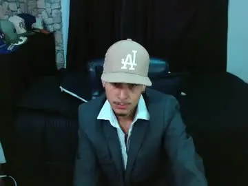 Chaturbate Free Live Porn of bastiaan_28