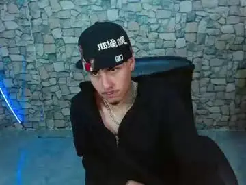 Chaturbate Free Live Porn of bastiaan_28