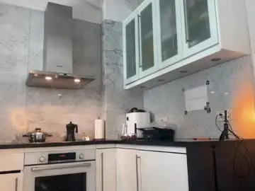 Chaturbate Live Sex Cam of crystalnova_