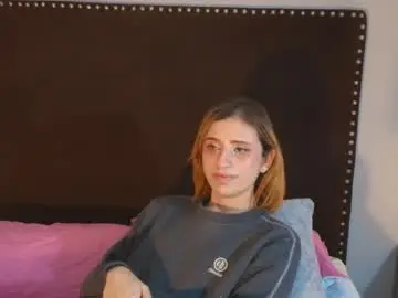 Chaturbate Live Porn of seraphine_star