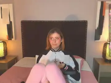 Chaturbate Live Porn of seraphine_star