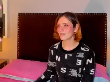 Chaturbate Live Porn of seraphine_star