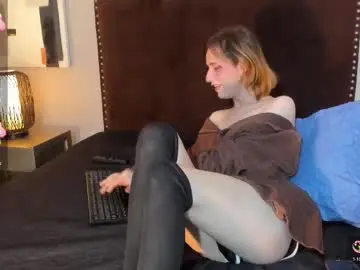 Chaturbate Best live sex cam show of seraphine_star