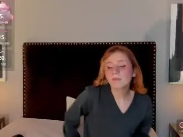 Chaturbate Live Sex of seraphine_star