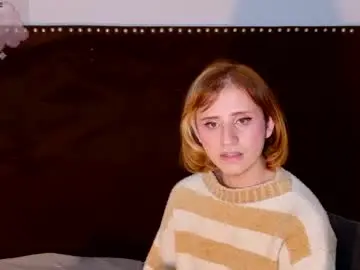 Chaturbate Live Sex Cam of seraphine_star