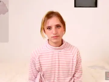 Chaturbate Best live sex cam show of seraphine_star