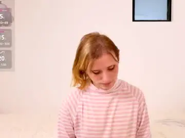 Chaturbate Free Live Porn of seraphine_star