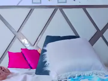 Chaturbate Live Sex Cam of tiffannyvalentine