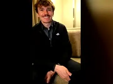 Chaturbate Free Porn Cam of ajsturm9