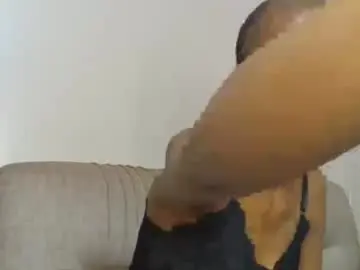 Chaturbate Live Sex Cam of bambi_bunnie