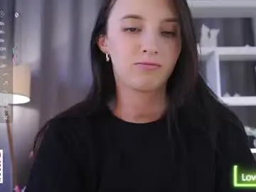 Chaturbate Live Sex Cam of beauty_fuel