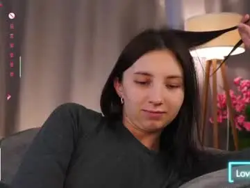 Chaturbate Live Sex Cam of beauty_fuel