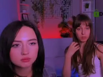 Chaturbate Sex Chat of elodie_crystal