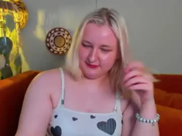 Chaturbate Nude Webcam of lioraardyn