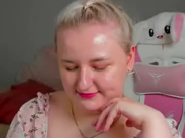 Chaturbate Watch Live Sex Cams of lioraardyn