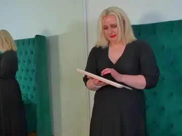Chaturbate Free Porn Cam of lioraardyn