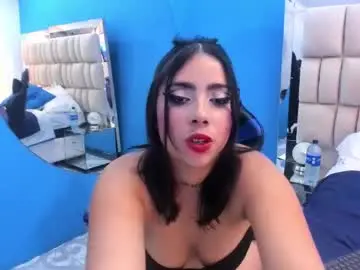 Chaturbate Nude Webcam of rousse_lily0