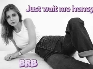 Chaturbate Adult Video Chat of scarlisecret