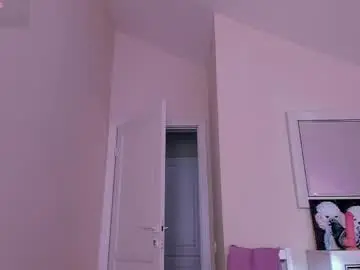 Chaturbate Adult Video Chat of sunsay_effie