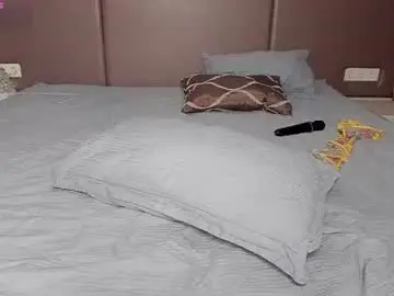 Chaturbate Watch Live Sex Cams of sunsay_effie