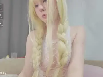 Chaturbate Adult Webcam of virgiin_lily