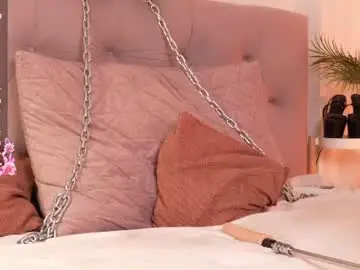 Chaturbate Free Live Porn of julcy_peach
