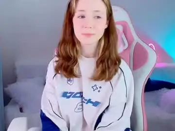 Chaturbate Best live sex cam show of poompoompeach_