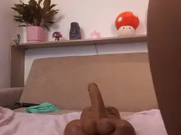 Chaturbate Live Sex Cam of agatha_collinss