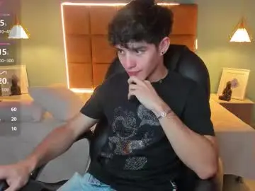 Chaturbate Free Porn Cam of alejootwink