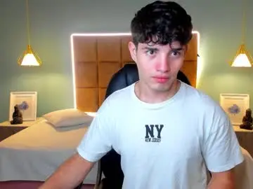 Chaturbate Nude Webcam of alejootwink