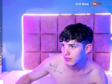 Chaturbate Watch Live Sex Cams of alejootwink
