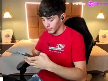 Chaturbate Nude Webcam of alejootwink