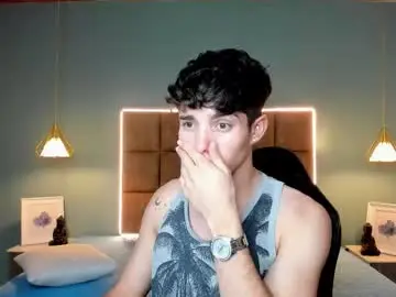 Chaturbate Best live sex cam show of alejootwink