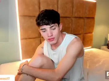 Chaturbate Best live sex cam show of alejootwink