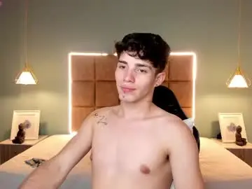 Chaturbate Private Sex Chat of alejootwink