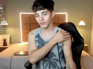 Chaturbate Adult Video Chat of alejootwink