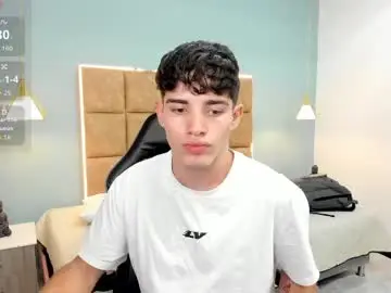 Chaturbate Sex Cam of alejootwink
