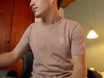 Chaturbate Best live sex cam show of alejootwink