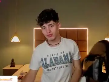 Chaturbate Live Sex Cam of alejootwink