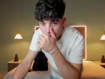Chaturbate Live Sex of alejootwink