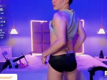 Chaturbate Live Sex Cam of alejootwink