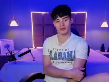 Chaturbate Adult Webcam of alejootwink