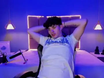 Chaturbate Best live sex cam show of alejootwink