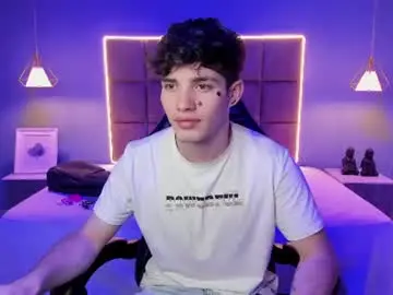 Chaturbate Private Sex Chat of alejootwink